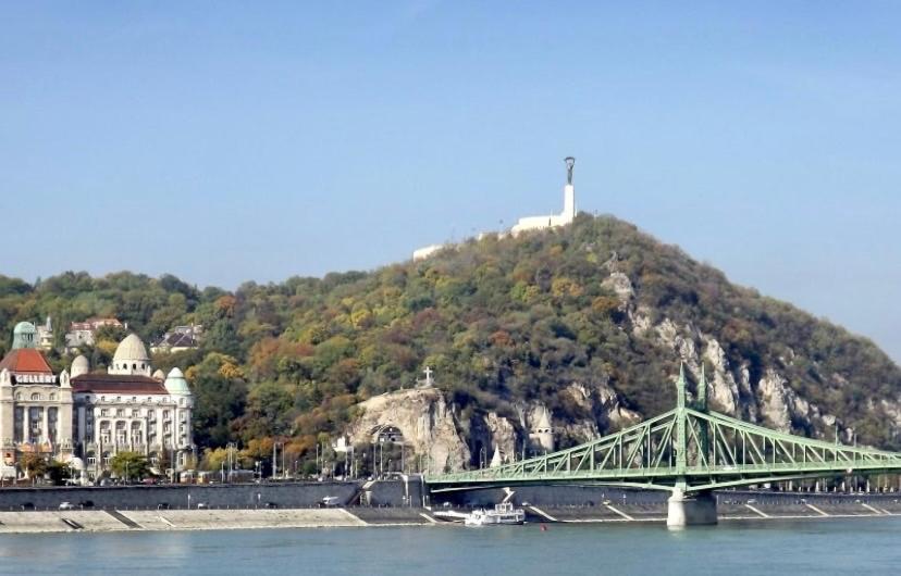 Danube Royal De Lux *